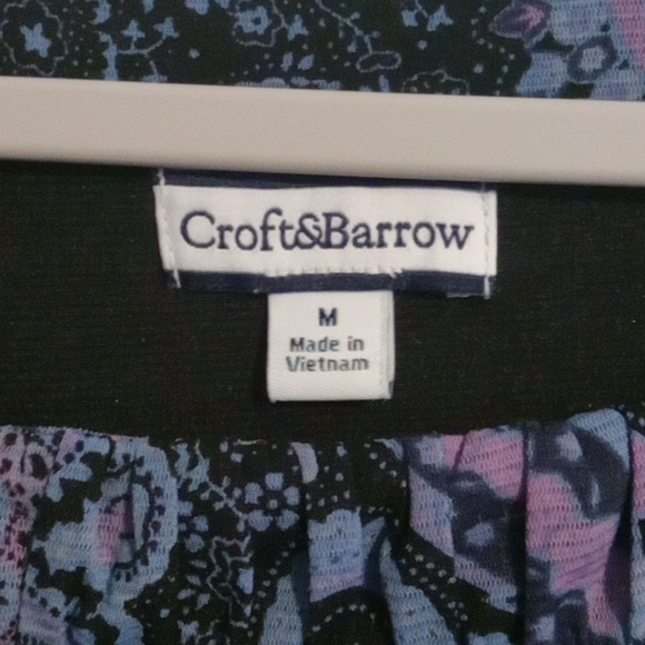 Croft & Barrow Navy Floral Blouse - Picture 4 of 6